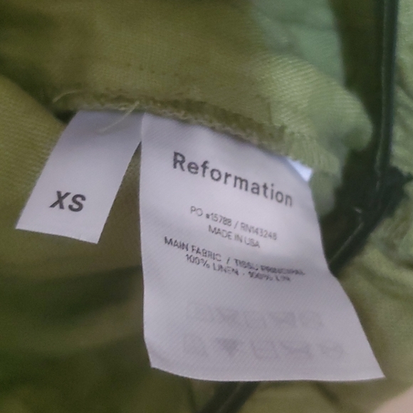 SOLD Reformation ruskin in Avocado - Picture 5 of 5